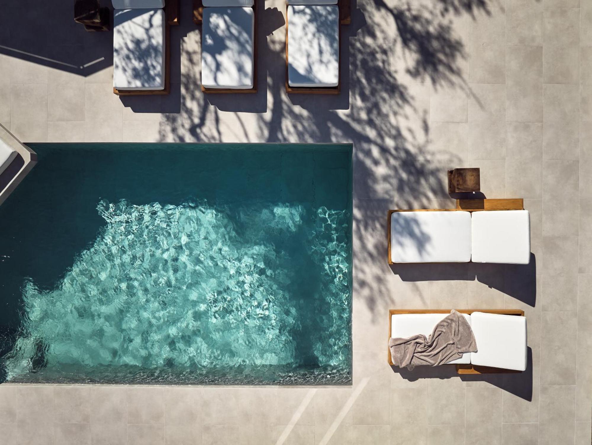 Estelle Villa, A Flamboyant Escape With Pool, By Thinkvilla Romirion Экстерьер фото